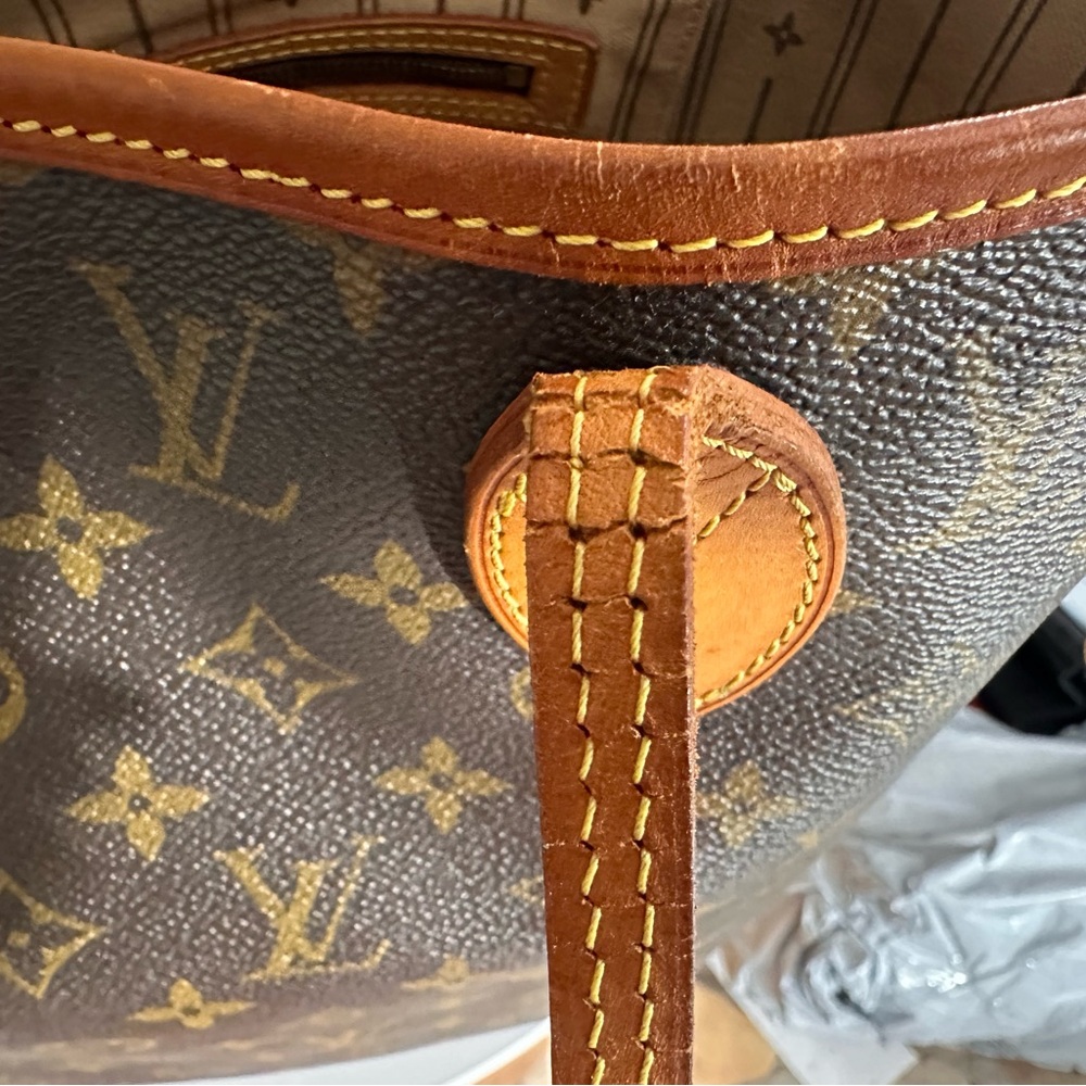 Louis Vuitton Monogram Never full MM amd Pouch with fashion pearl handle. 20% of - Picture 5 of 13
